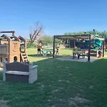 Bungalow Resort Ameglia Кемпинг