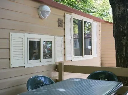 Bungalow Resort Ameglia Kemping *