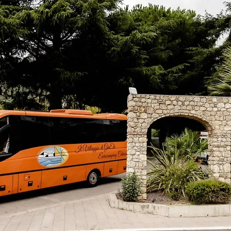 مكان تخييم Bungalow Resort Ameglia أَميليا