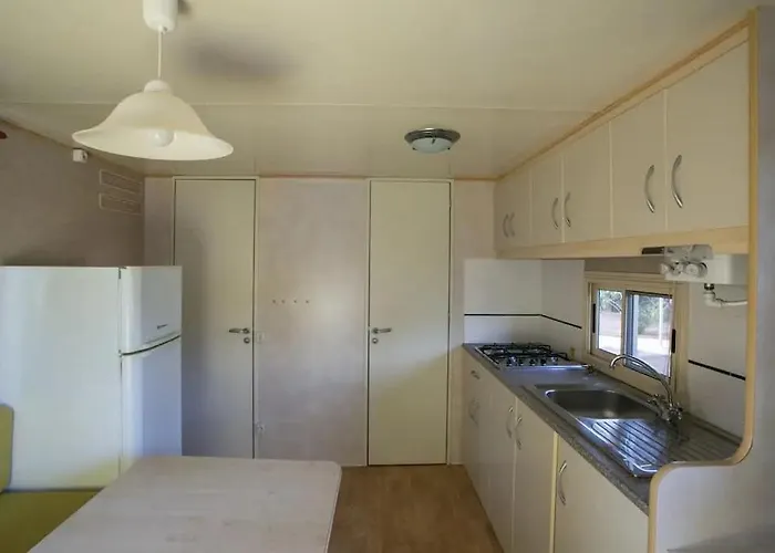 Camping Bungalow Resort Ameglia Ameglia